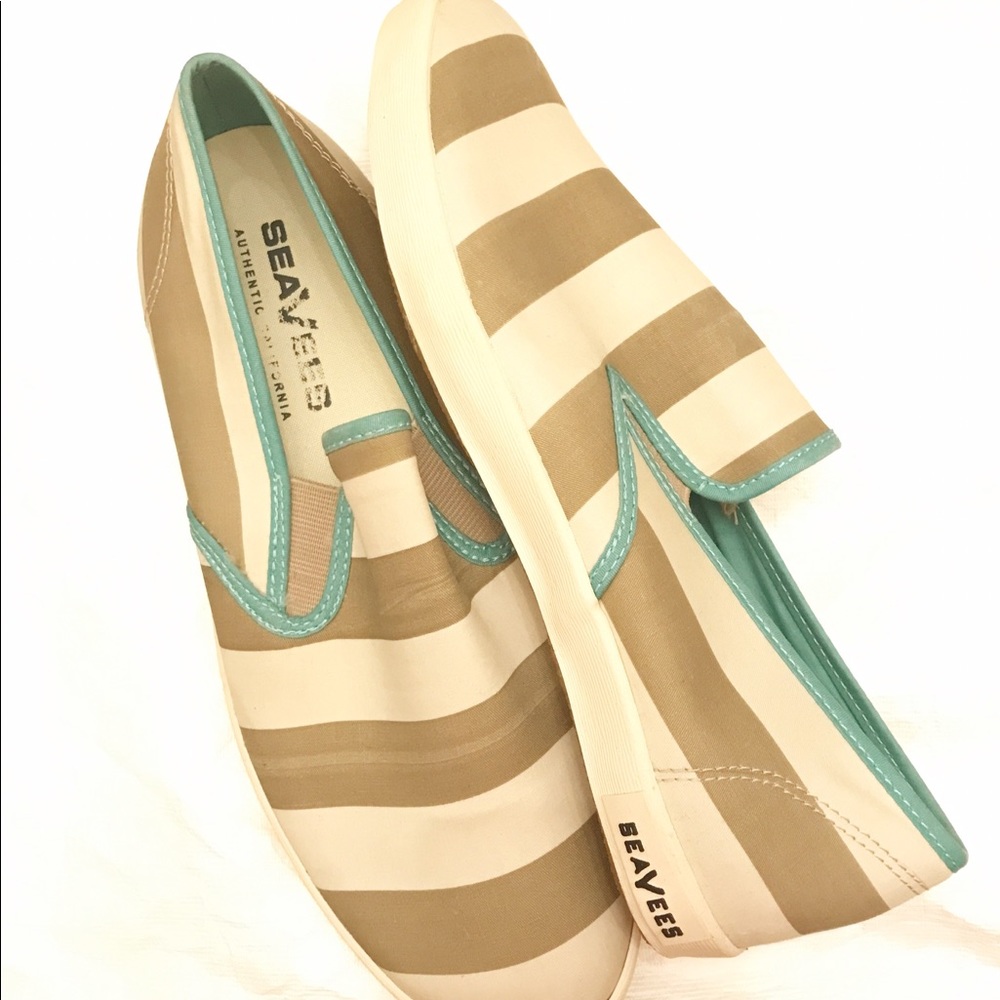 Seavee baja slip on